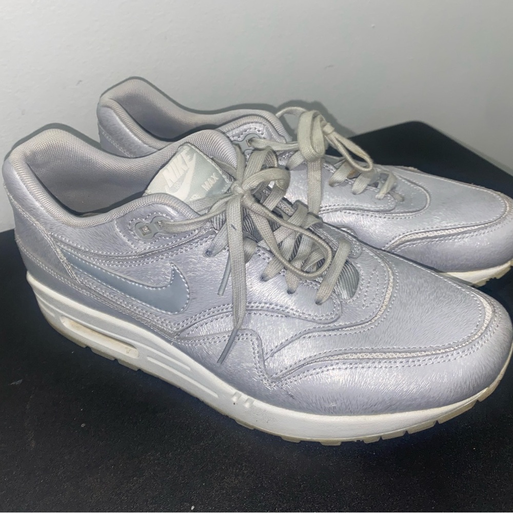 Nike Women's Silver Sneakers